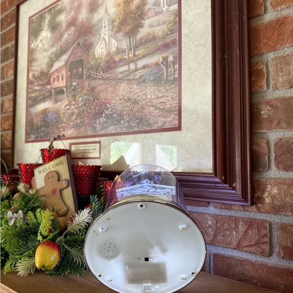 Illuminated Nativity Scene Musical Light Up Dome - Picture 8 of 8